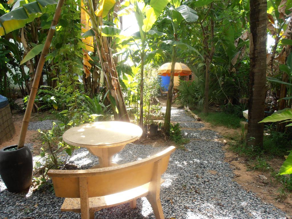 Firefly Guesthouse - The Berlin Angkor سيام ريب المظهر الخارجي الصورة
